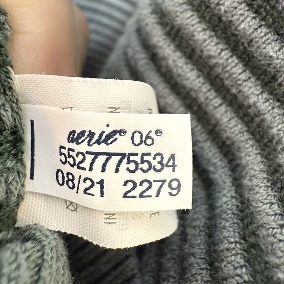 OFFLINE by Aerie Ribbed Half Zip Sweater Green Striped Thumbholes XL Pullover - Picture 8 of 9